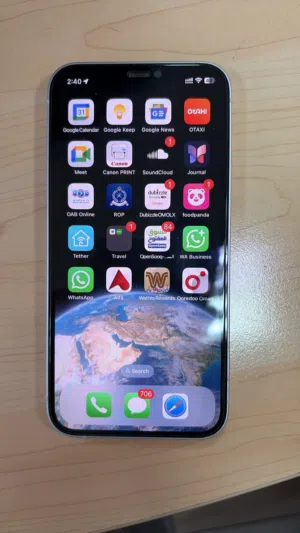 Used Apple iPhone 12 with 128GB Storage in White - Excellent Condition