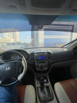 Used Hyundai Santa Fe in Aden
