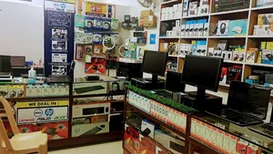 Computer shop for sale