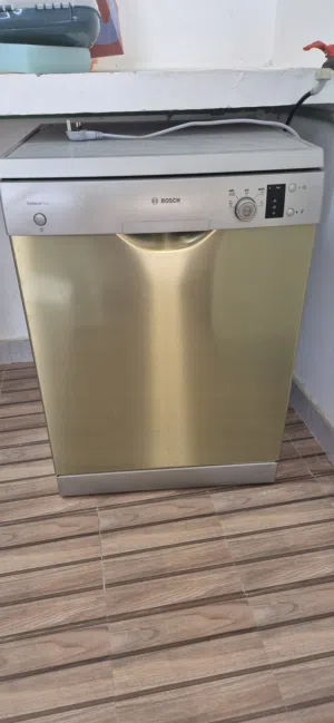غسالة صحون ماركة بوش