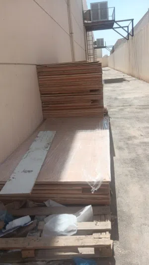 اخشاب للبيع
