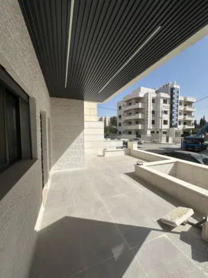 200 m2 3 Bedrooms Apartments for Sale in Amman Al Muqabalain