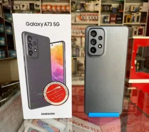 سامسونج A73 5G جيجا 256 اغراضة والكرتونه الأصلية متوفر توصيل وهدية كفر ولزقه وشاحن الاصلي