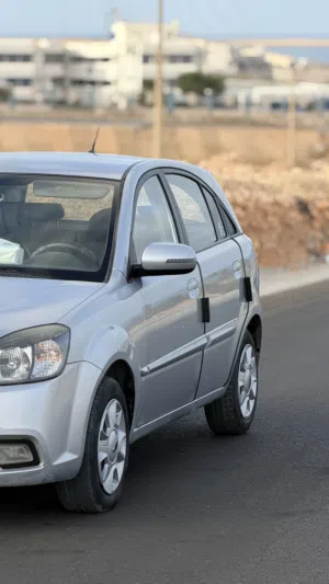 Used Kia Rio in Tripoli