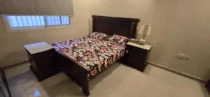5pc bedroom set (with mattress)