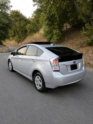 Used Toyota Prius in Amman