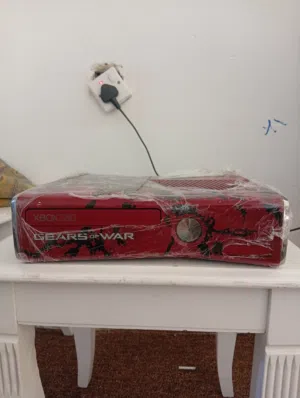 بلي XBOX360 العاب هارد +اقراص هم  ذاكره 128GB مستعجل على بيعته
