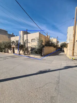 250 m2 2 Bedrooms Apartments for Sale in Amman Umm Nowarah