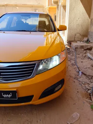 Used Kia Lotze in Tripoli