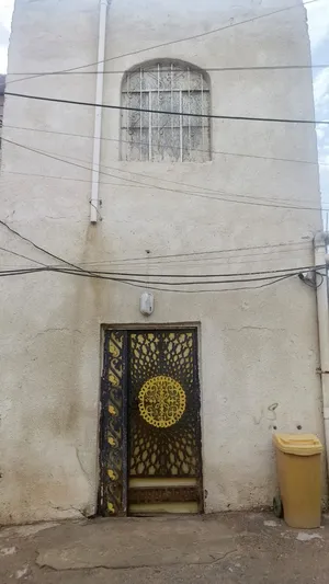 3 Bedrooms . 3 Bathrooms . 120 m24