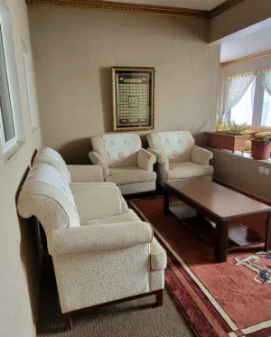 300 m2 3 Bedrooms Apartments for Rent in Sana'a Asbahi