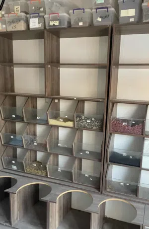 فترينات عرض للبيع