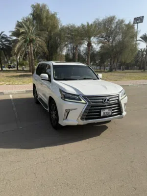 لكزس Lx570 2020