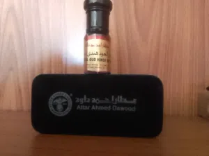 دهن عود قديم خصوصي من عطاره احمد داود الهند  ربع توله من اجود الانواع