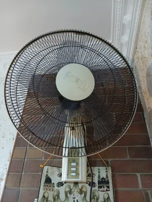 مروح تعليق للبيع