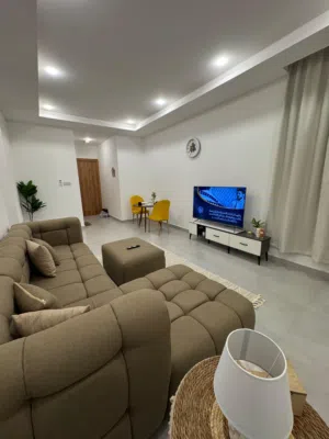 شقة الخوض للإيجار بالساعات او الايام اقرأ الوصف Gloria apartments