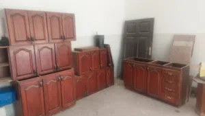 مطبخ مستعمل للبيع خشب صولد