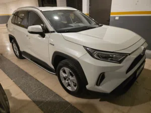 Used Toyota RAV 4 in Amman