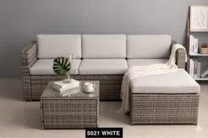 جلسة خارجية راتان مكون من مقعد ثلاثي و مقعد بوف و طاولة Rattan outdoor seating set