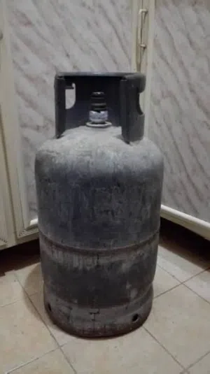 سلندز عاز للبيع
