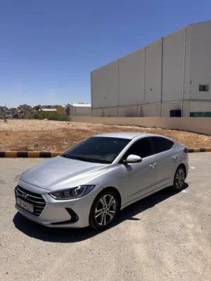 Used Hyundai Avante in Zarqa