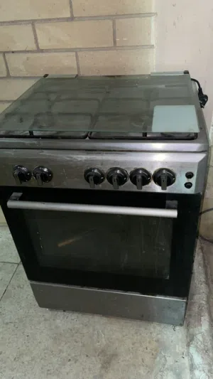 فرن بحاله ممتازه