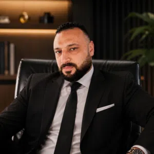 علاء عسكر