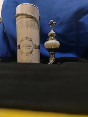 supreme muck oil perfume