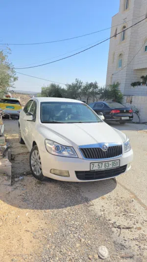 سكودا نيو بوزها محول رمش 2008