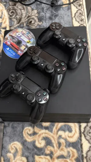 بلاستيشن 4 برو