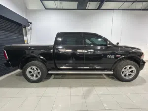 RAM 1500 Laramie Classic 19/33766