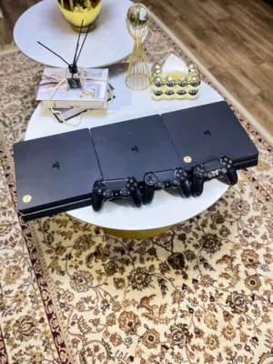 بلاستيشن PS4 سلم للبيع غير مفتوح