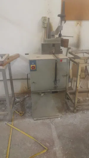 للبيع / For Sale: Thomas 450 3‐Phase Cutting Machine (Used)