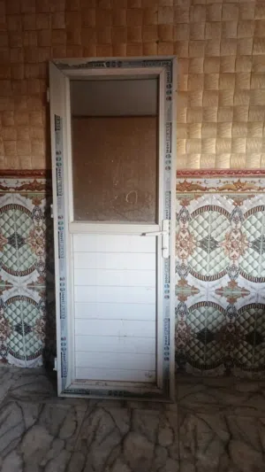 غراض مستعملة للبيع المجمده نقص غاز فقط والسنك نظيف