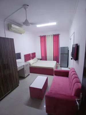 100 m2 Studio Apartments for Rent in Muscat Al Khuwair