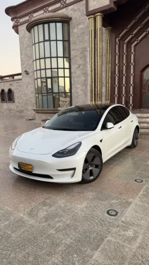 Used Tesla Model 3 in Al Batinah