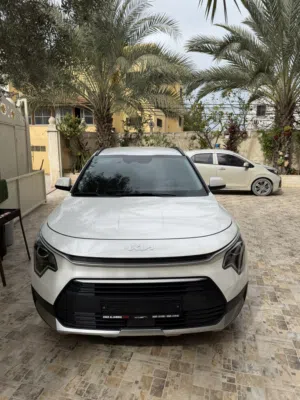 كيا نيرو 2023 ولا جرام بوية جاهز للتنمير مباشرة فل الفل اقتصادي جداً لحق