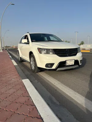 دودج جورني  2019 ابيض فئه الكروز رود اعلى فئه
