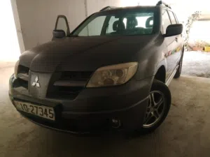 Used Mitsubishi Outlander in Amman
