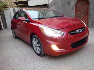 هونداي اكسنت 2013 فل بدون فتحة وارد امريكي مجمرك مرتين جاهز بدون رقم