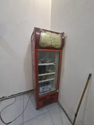 غراض مطعم للبيع