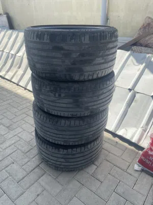 اطارات زيرو مقاس 19 AMG