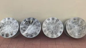 رنقات VXR   2024 مقاس 21 بحالة ممتازه ( اصلي )