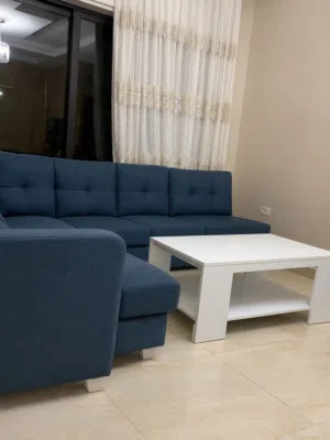 طاولة + طاولة معلقة تلفاز استخدام جدا خفيف بحال الوكالة
