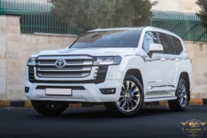Toyota Land Cruiser Gx-r 70th anniversary 2022 السيارة وارد خليجي و قطعت مسافة 36,000 كيلو متر