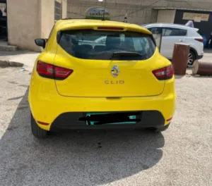 سيارة-رينو-كليو-عمومي