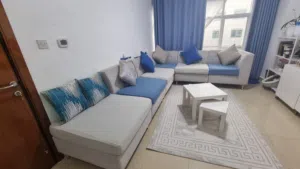 طقم جلوس وغرفة نوم وأثاث اخر للبيع