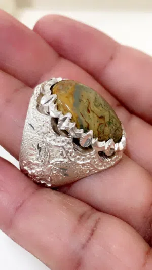 فخامة الجزع اليماني الأنسي خاتم ملكي عالي الفخامة