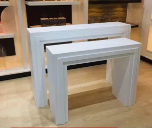 طاولات للإيجار