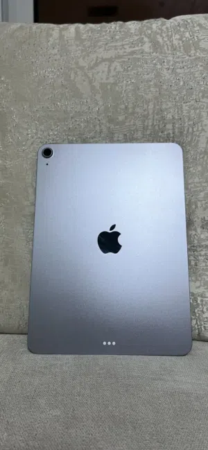 It’s a very good iPad 9 256 GB whiteout any damage with battery health of 99